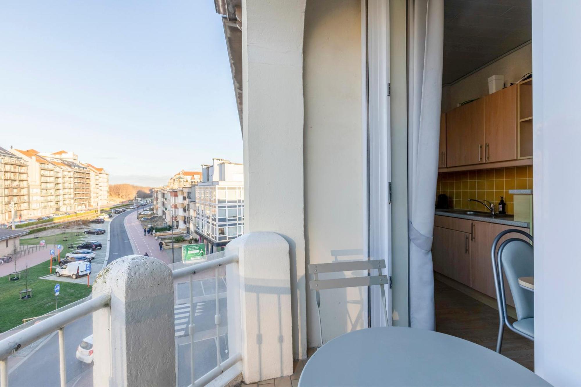 Cosy Apartment 150M From The Beach Blankenberge Exterior foto